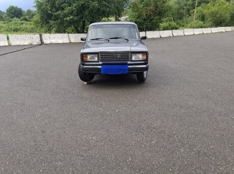 LADA (VAZ) 2107 2011