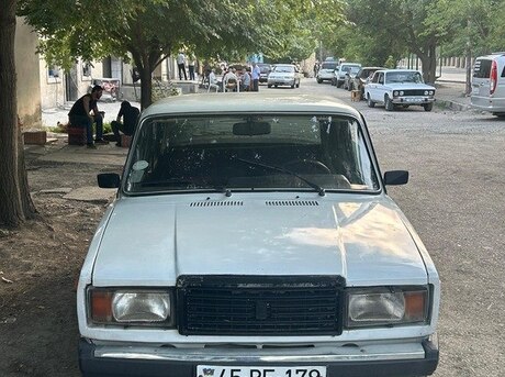 LADA (VAZ) 2107