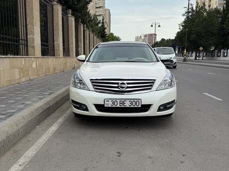 Nissan Teana 2010