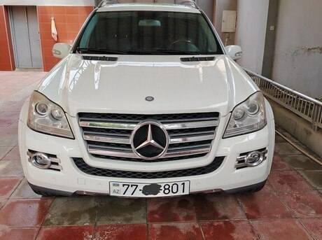 Mercedes GL 550