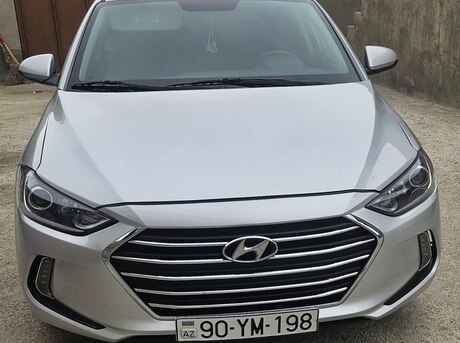 Hyundai Elantra 2017