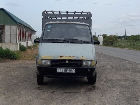 GAZ 33021 1998