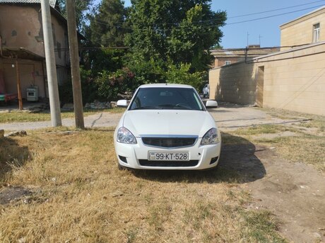 LADA (VAZ) Priora 2013