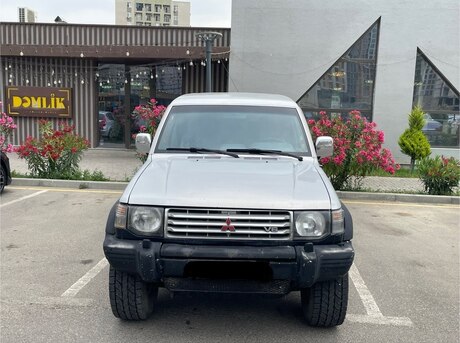 Mitsubishi Pajero 1994