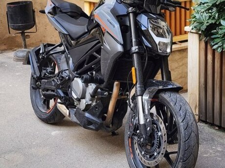 CFMOTO 300 NK 2022
