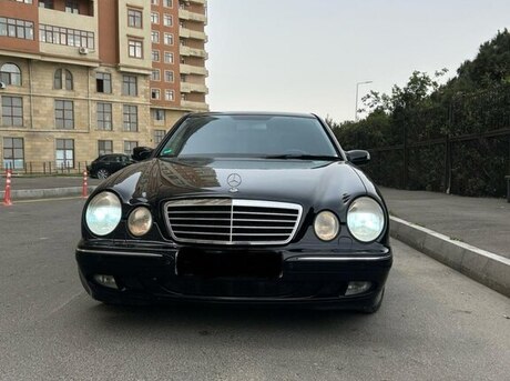 Mercedes E 240 2000