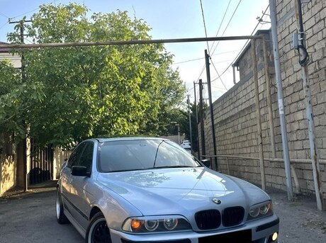 BMW 530 2002