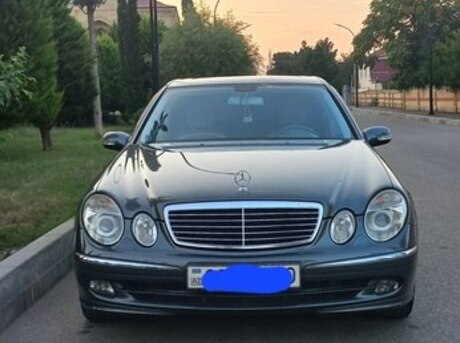 Mercedes E 200 2005