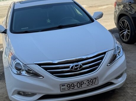 Hyundai Sonata 2012