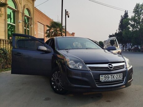Opel Astra 2009