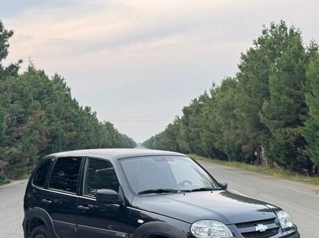 Chevrolet Niva 2013