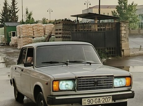 LADA (VAZ) 2107 2011