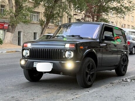 LADA (VAZ) Niva 2022