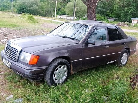 Mercedes E 200 d 1992