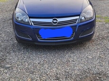 Opel Astra 2009