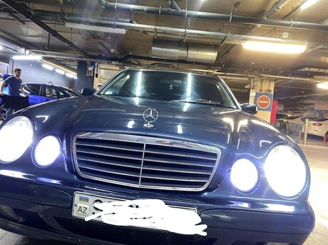Mercedes E 220 d 2000