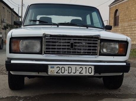 LADA (VAZ) 2107 2000