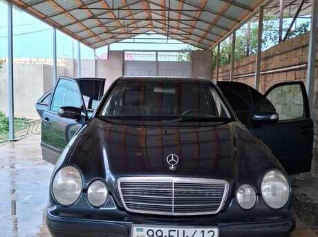 Mercedes E 220 d 2001