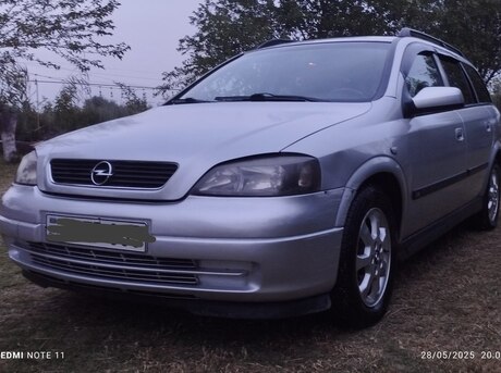 Opel Astra 2004
