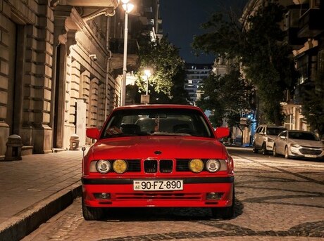 BMW 525 1989