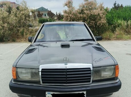 Mercedes 190 1989