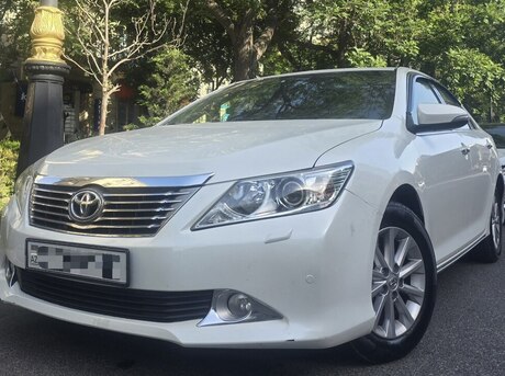 Toyota Camry 2013