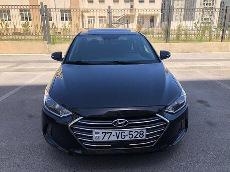 Hyundai Elantra 2018