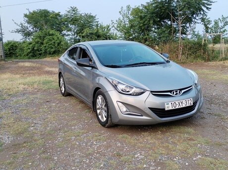 Hyundai Elantra 2015