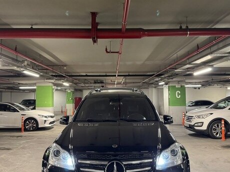 Mercedes GL 550