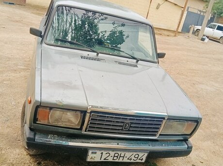 LADA (VAZ) 2107 2010