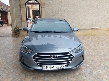 Hyundai Elantra 2016