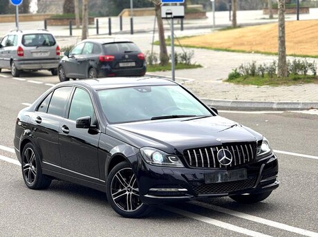 Mercedes C 250 2013