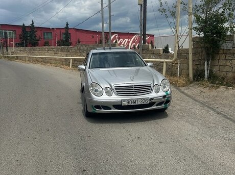 Mercedes E 220 d 2004