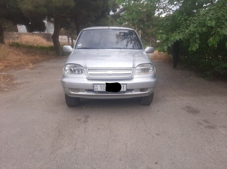 Chevrolet Niva 2004