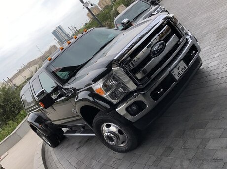 Ford F-450 2011