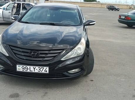 Hyundai Sonata 2010