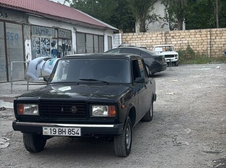 LADA (VAZ) 2107 2010