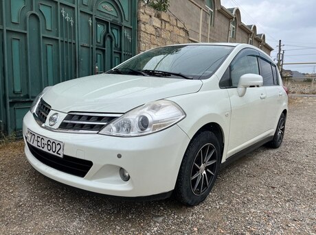 Nissan Tiida 2011