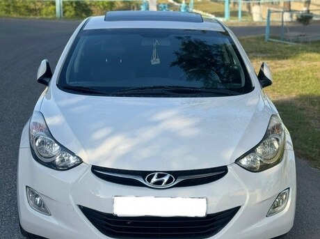 Hyundai Elantra 2011