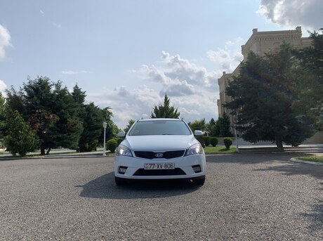 Kia  2010