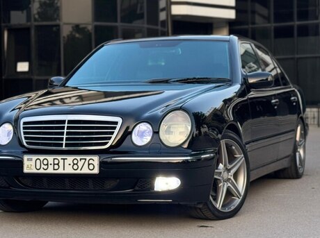 Mercedes E 240