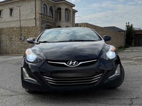 Hyundai Elantra 2015