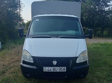 GAZ 330200 2010