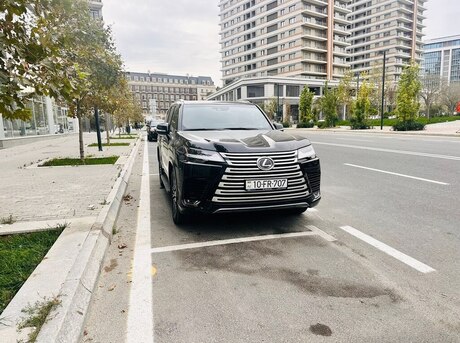 Lexus LX 500d 2023