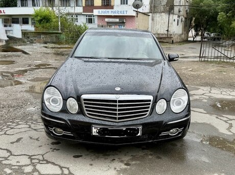 Mercedes E 280