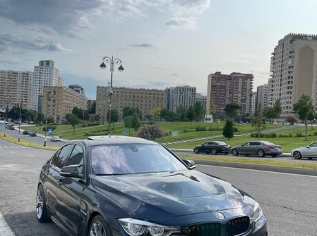 BMW 328 2012