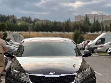 Kia K5 2011