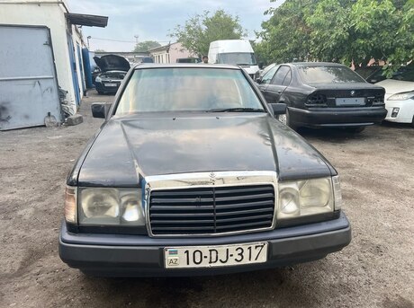 Mercedes E 230 1986