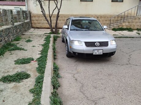 Volkswagen Passat 2003