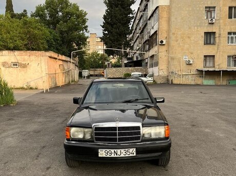 Mercedes 190 1992